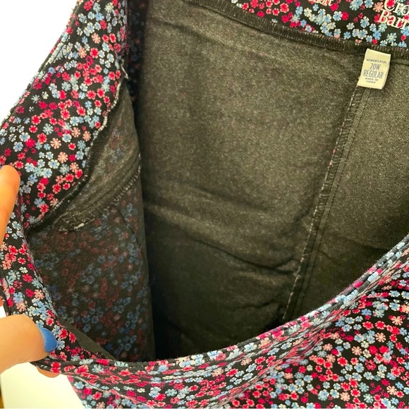 Croft & Barrow ‘Effortless Stretch’ Shorts Pink & Blue Floral Print Size 20W - Picture 6 of 15